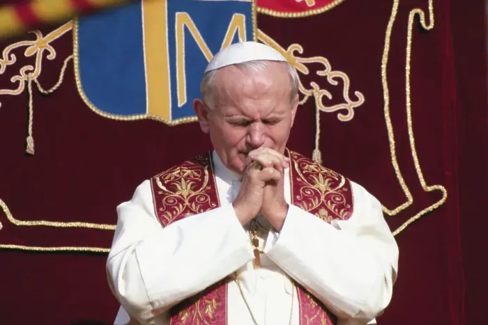 Framed Print : Pope John Paul II Praying Framed Print : Pope John Paul II Praying