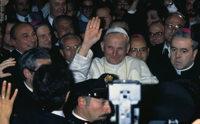Framed Print : Pope John Paul II Waving Framed Print : Pope John Paul II Waving
