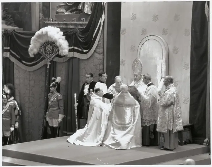 Framed Print : Pope John XXIII Reading the Latin Phomily Framed Print : Pope John XXIII Reading the Latin Phomily