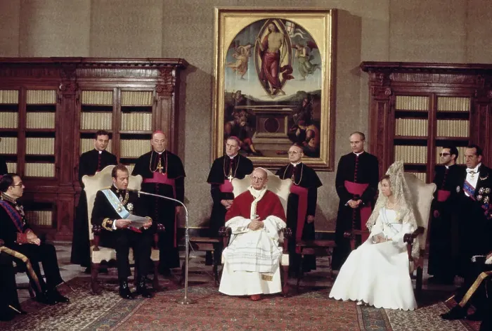 Framed Print : Pope Paul VI With Spanish Royals