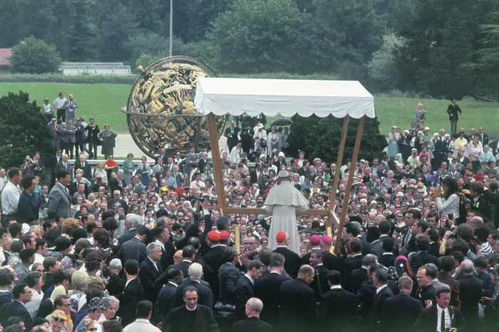 Framed Print : Pope Paul VI Speaking in Geneva Framed Print : Pope Paul VI Speaking in Geneva
