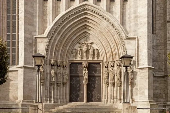 Framed Print : Portal of Marienkirche church in Muhlhausen, Unstrut Hainich district, Thuringia, Germany Framed Print : Portal of Marienkirche church in Muhlhausen, Unstrut Hainich district, Thuringia, Germany