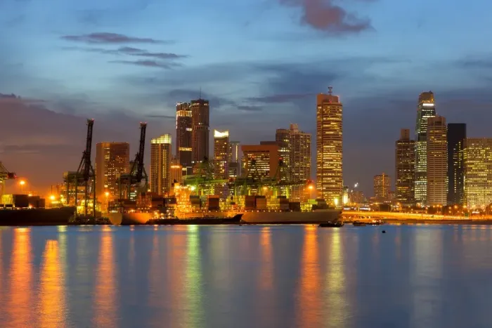 Framed Print : Portland of Singapore City Skyline Framed Print : Portland of Singapore City Skyline