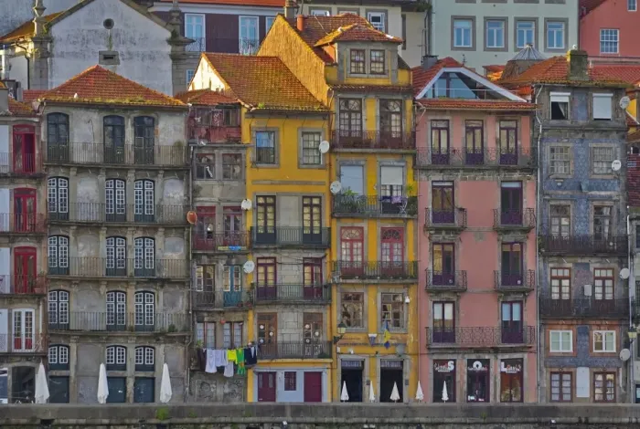 Framed Print : Porto, Portugal Framed Print : Porto, Portugal