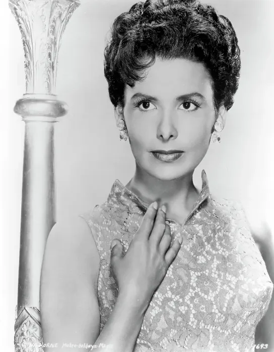 Framed Print : Portrait. CIRCA 1955: Singer Lena Horne poses for a portrait in circa 1955 Framed Print : Portrait. CIRCA 1955: Singer Lena Horne poses for a portrait in circa 1955