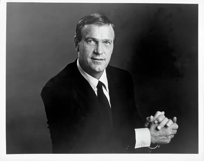 Framed Print : Portrait. CIRCA 1965: Country singer Eddy Arnold poses for a portrait in circa 1965 Framed Print : Portrait. CIRCA 1965: Country singer Eddy Arnold poses for a portrait in circa 1965