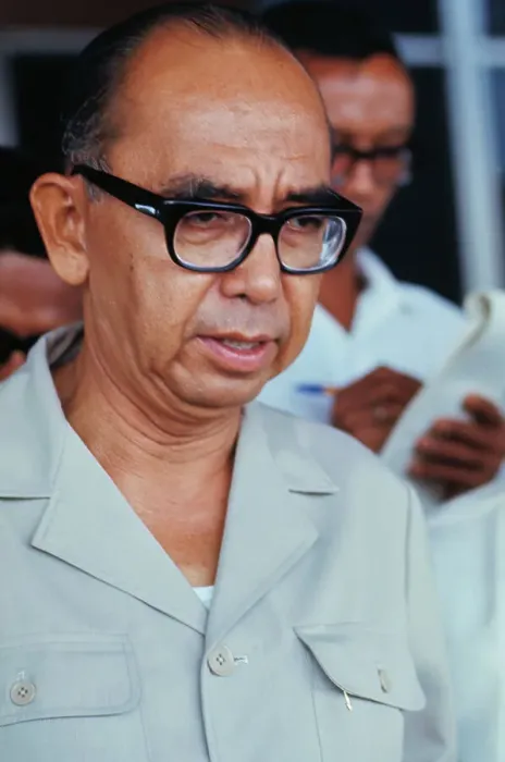 Framed Print : Portrait of Abdul Razak