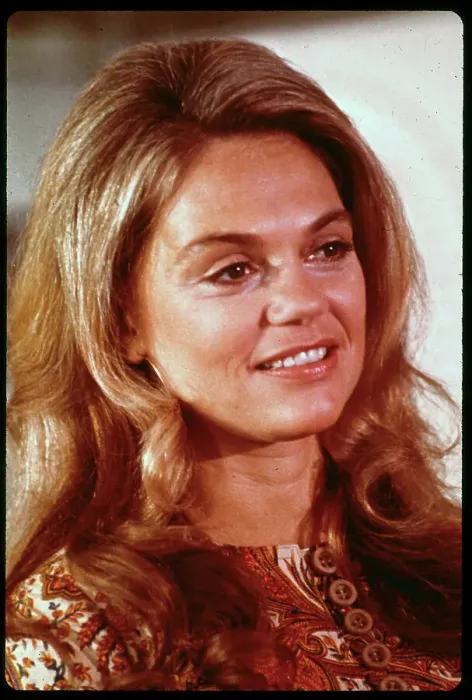 Framed Print : Portrait of Actress Dyan Cannon Framed Print : Portrait of Actress Dyan Cannon