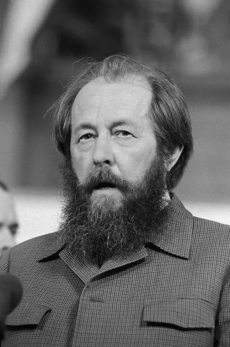 Framed Print : Portrait of Alexander Solzhenitsyn Framed Print : Portrait of Alexander Solzhenitsyn