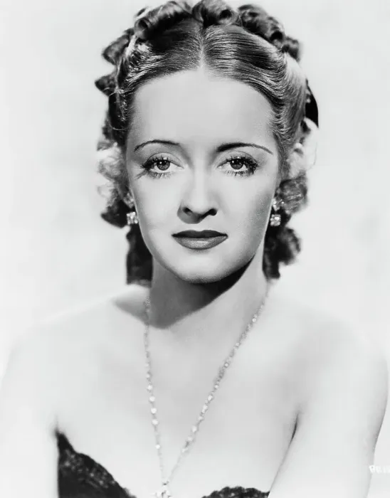 Framed Print : Portrait of American Screen Legend Bette Davis Framed Print : Portrait of American Screen Legend Bette Davis