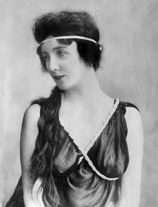 Framed Print : Portrait of Audrey Munson Framed Print : Portrait of Audrey Munson