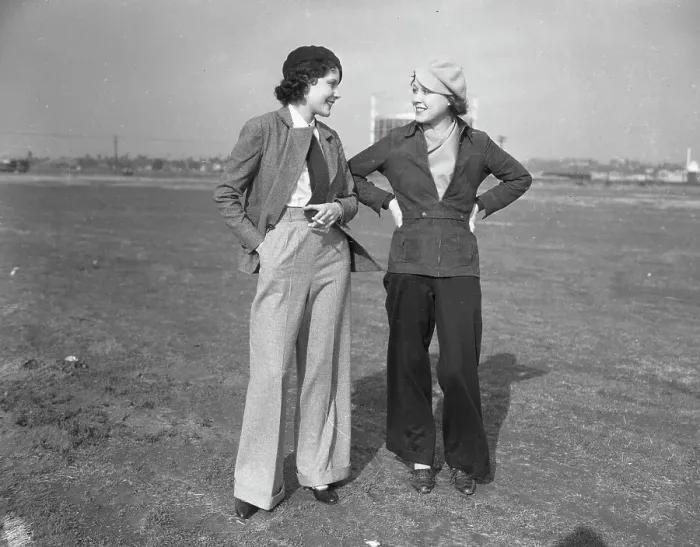 Framed Print : Portrait of Barbara Weeks and Diane Sinclair Framed Print : Portrait of Barbara Weeks and Diane Sinclair