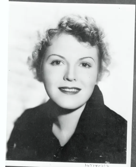 Framed Print : Portrait of Beverly Roberts Framed Print : Portrait of Beverly Roberts