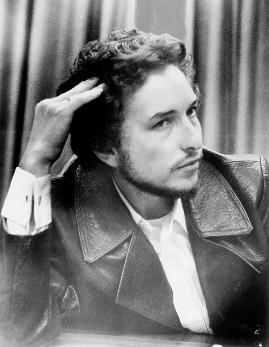 Framed Print : Portrait of Bob Dylan Framed Print : Portrait of Bob Dylan