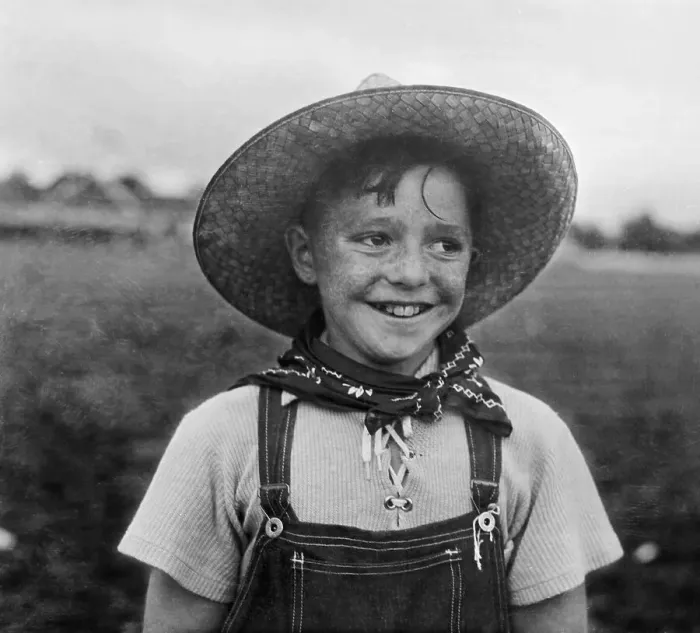 Framed Print : Portrait of boy (8-9) smiling Framed Print : Portrait of boy (8-9) smiling