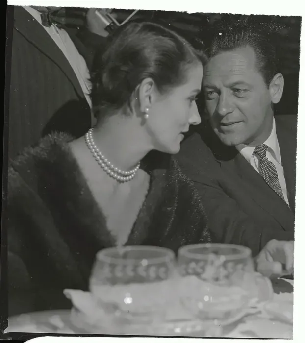 Framed Print : Portrait of Brenda Marshall and William Holden Framed Print : Portrait of Brenda Marshall and William Holden