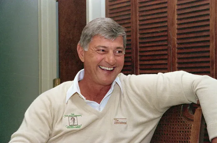 Framed Print : Portrait of Carl Yastrzemski