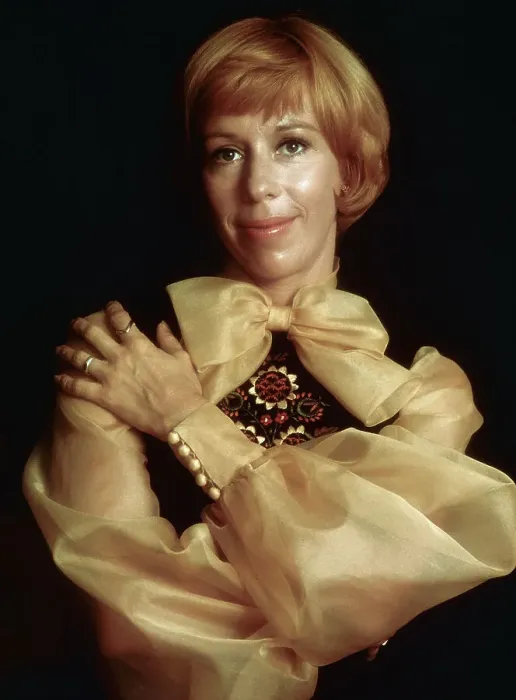 Framed Print : Portrait of Carol Burnett Framed Print : Portrait of Carol Burnett