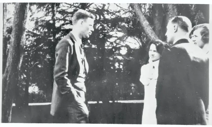 Framed Print : Portrait of Charles and Anne Lindbergh at Embassy Framed Print : Portrait of Charles and Anne Lindbergh at Embassy