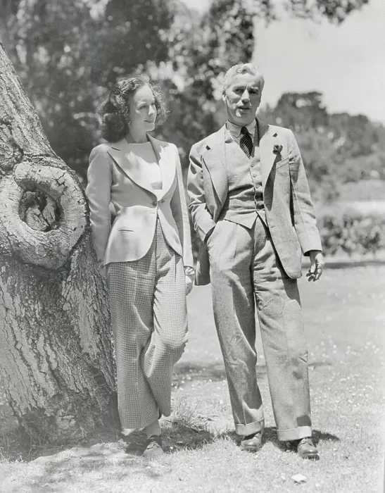 Framed Print : Portrait of Charlie Chaplin and Paulette Goddard Framed Print : Portrait of Charlie Chaplin and Paulette Goddard