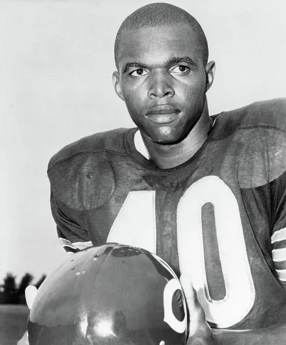 Framed Print : Portrait Of Chicago Bears Gale Sayers Framed Print : Portrait Of Chicago Bears Gale Sayers