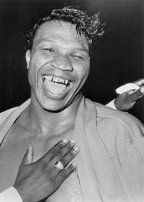 Framed Print : Portrait of Cleveland Williams After Victory