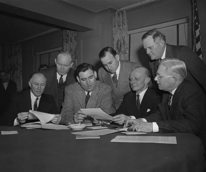 Framed Print : Portrait of Committee of Southern Governors Framed Print : Portrait of Committee of Southern Governors