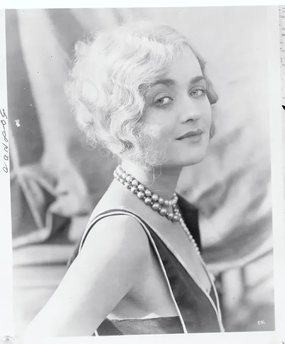Framed Print : Portrait of Constance Bennett Framed Print : Portrait of Constance Bennett