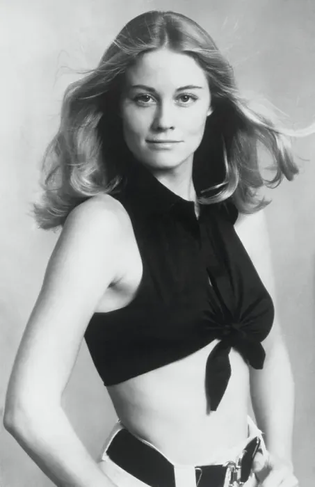 Framed Print : Portrait of Cybill Shepherd Framed Print : Portrait of Cybill Shepherd