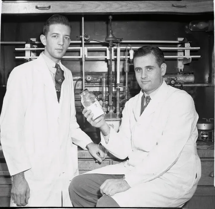 Framed Print : Portrait of Discoverers of New Antimalarial Drug Framed Print : Portrait of Discoverers of New Antimalarial Drug
