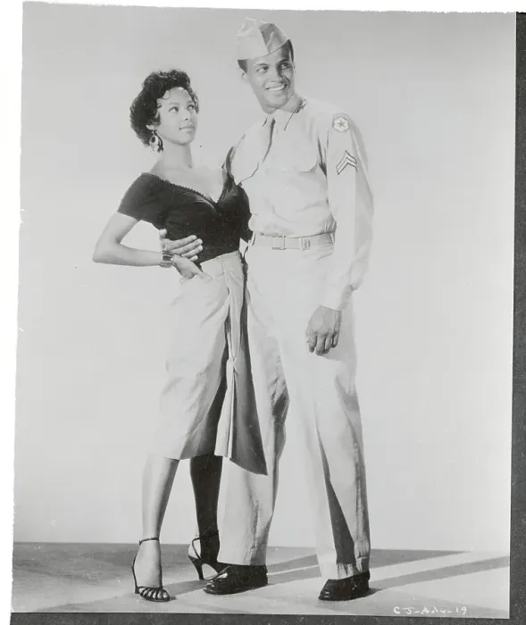 Framed Print : Portrait of Dorothy Dandridge and Carry Belafonte Framed Print : Portrait of Dorothy Dandridge and Carry Belafonte