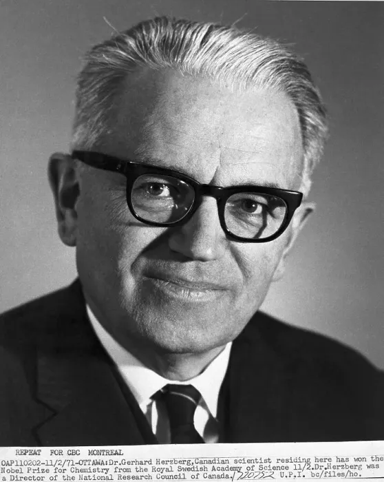 Framed Print : Portrait of Dr. Gerhard Herzberg Framed Print : Portrait of Dr. Gerhard Herzberg