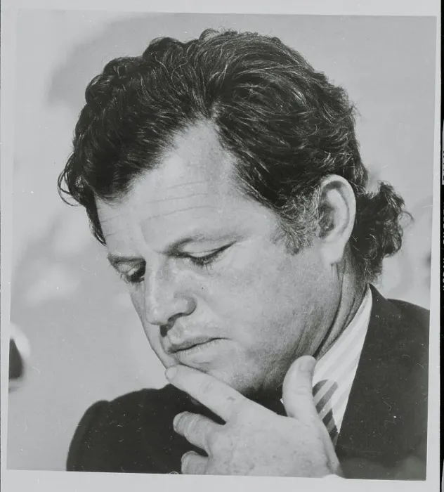 Framed Print : Portrait of Edward Moore Kennedy Framed Print : Portrait of Edward Moore Kennedy