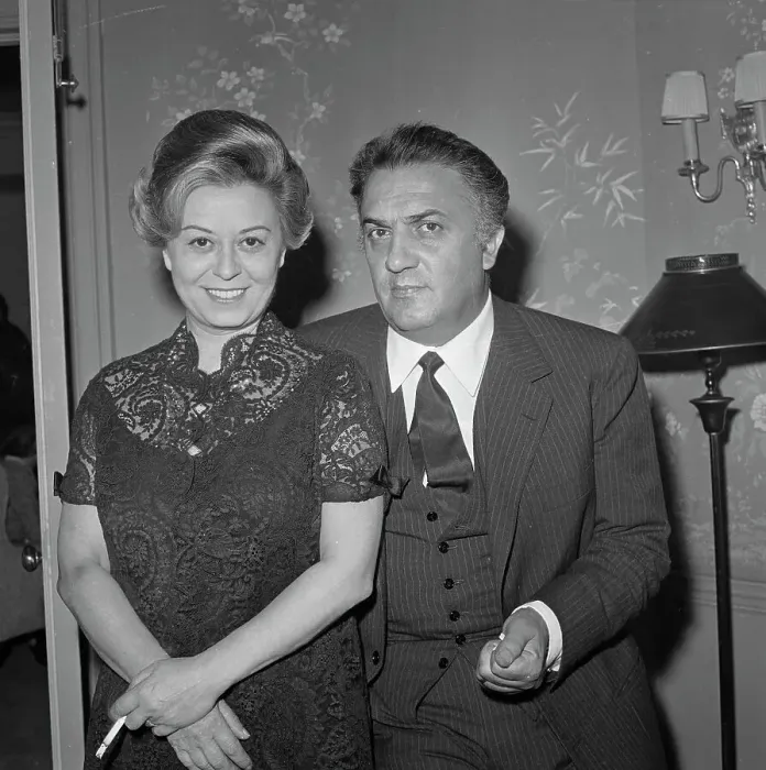 Framed Print : Portrait of Federico Fellini and his Wife Framed Print : Portrait of Federico Fellini and his Wife