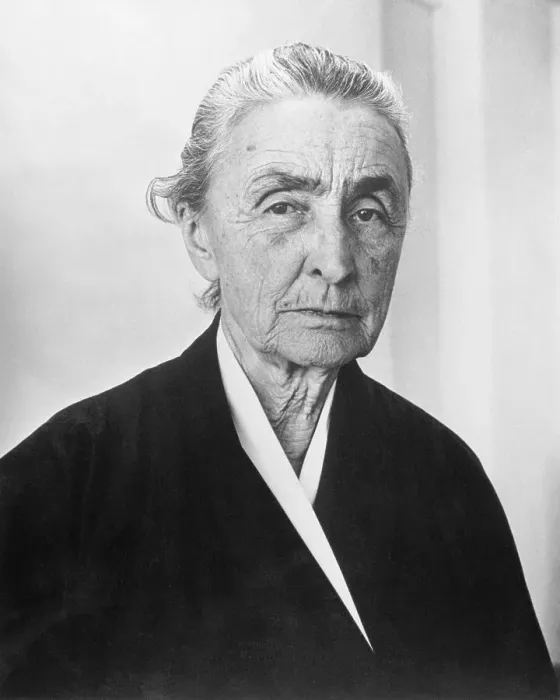 Framed Print : Portrait of Georgia O'Keeffe