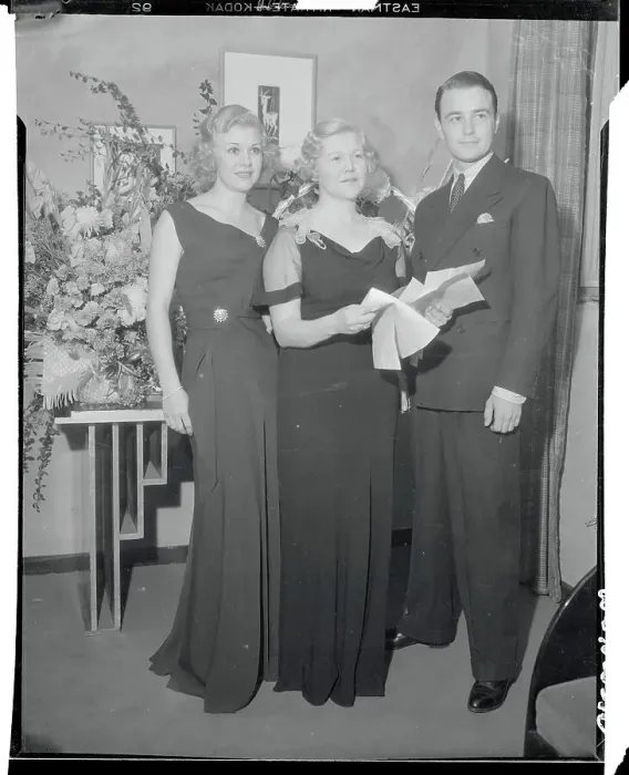 Framed Print : Portrait of Ginger Rogers, Lela Rogers and Lew Ayres Framed Print : Portrait of Ginger Rogers, Lela Rogers and Lew Ayres