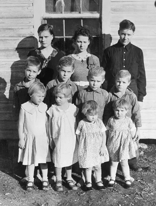Framed Print : Portrait of the Hamm Family Framed Print : Portrait of the Hamm Family