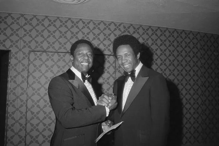 Framed Print : Portrait of Hank Aaron and Frank Robinson Together Framed Print : Portrait of Hank Aaron and Frank Robinson Together