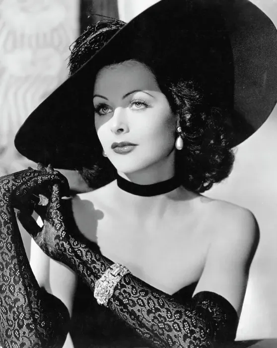Framed Print : Portrait of Hedy Lamarr Framed Print : Portrait of Hedy Lamarr