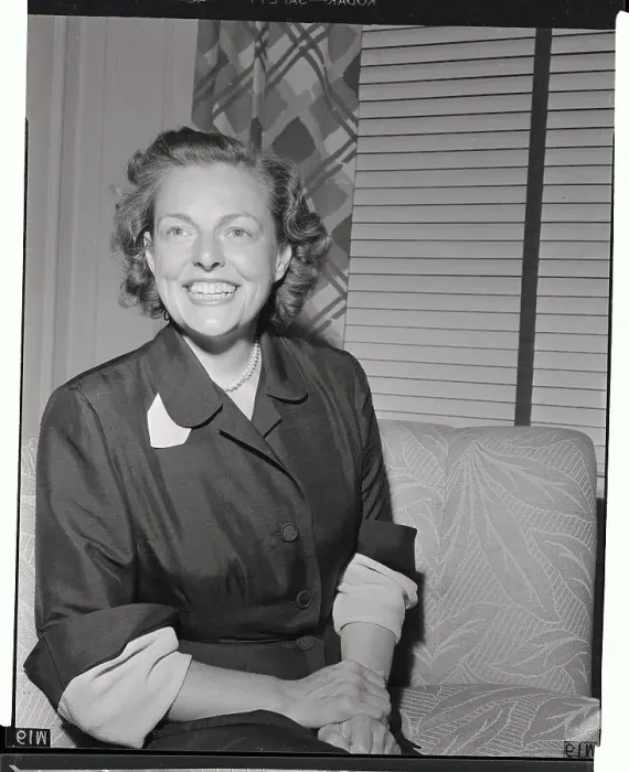Framed Print : Portrait of Helen Gahagan Douglas Framed Print : Portrait of Helen Gahagan Douglas