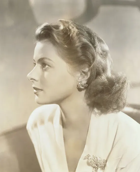 Framed Print : Portrait of Ingrid Bergman Framed Print : Portrait of Ingrid Bergman