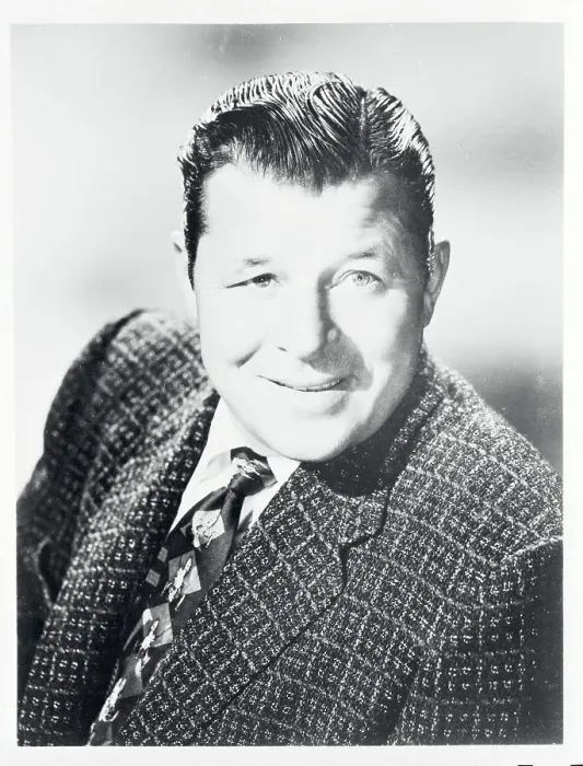 Framed Print : Portrait of Jack Carson