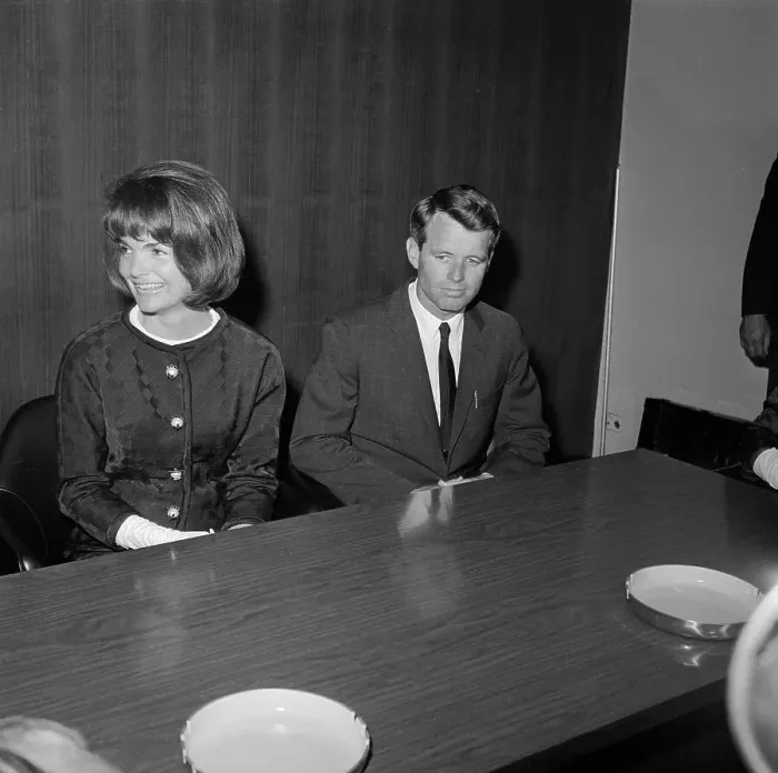 Framed Print : Portrait of Jackie Kennedy with Robert Kennedy Framed Print : Portrait of Jackie Kennedy with Robert Kennedy