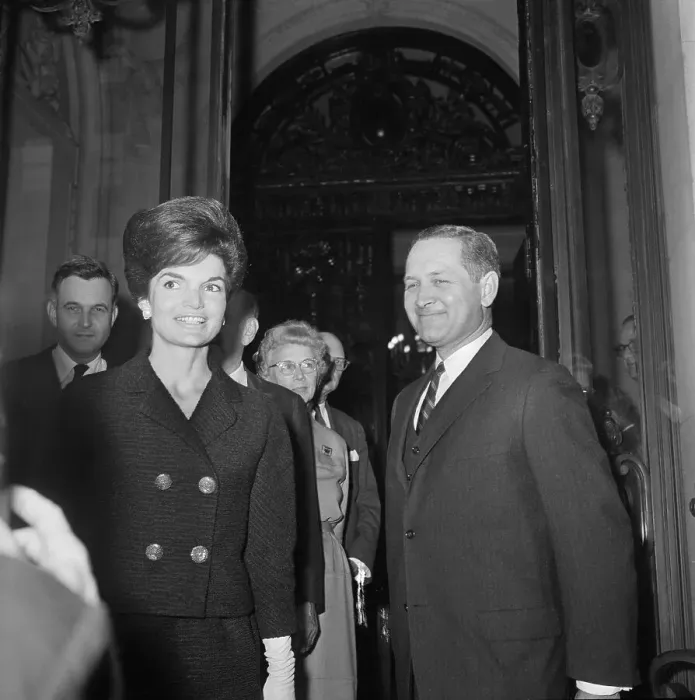 Framed Print : Portrait of Jacqueline Kennedy Framed Print : Portrait of Jacqueline Kennedy
