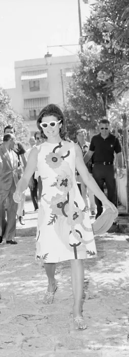 Framed Print : Portrait of Jacqueline Kennedy Framed Print : Portrait of Jacqueline Kennedy