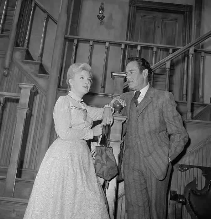 Framed Print : Portrait of Joanne Woodward and Henry Fonda Framed Print : Portrait of Joanne Woodward and Henry Fonda