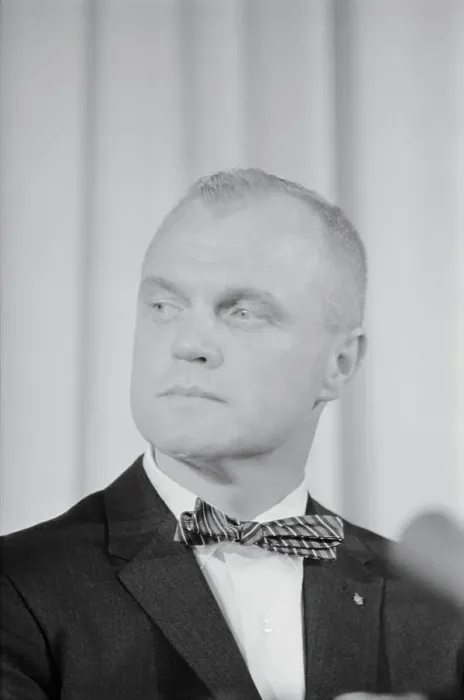 Framed Print : Portrait of John Glenn Framed Print : Portrait of John Glenn
