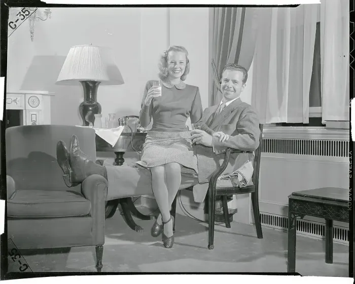 Framed Print : Portrait of June Allyson and Dick Powell Framed Print : Portrait of June Allyson and Dick Powell
