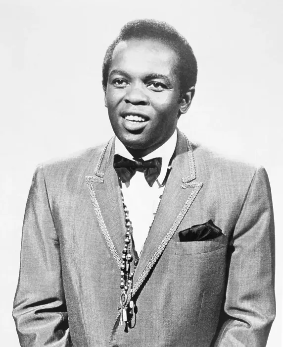 Framed Print : Portrait of Lou Rawls Framed Print : Portrait of Lou Rawls