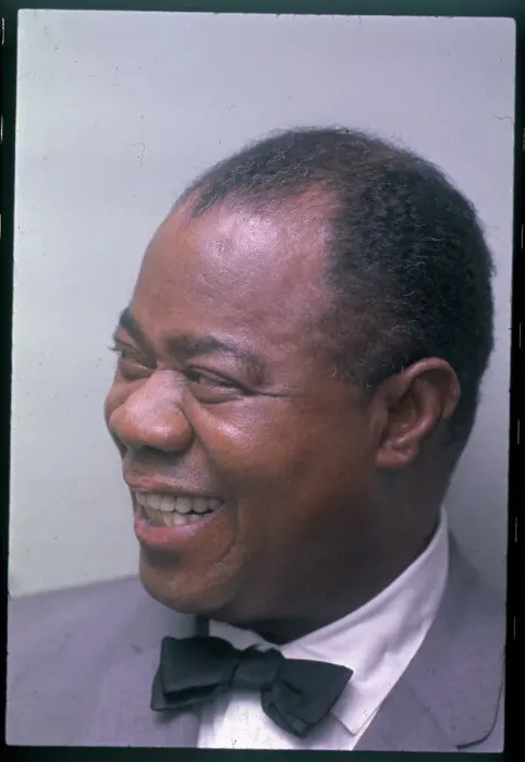 Framed Print : Portrait of Louis Armstrong Framed Print : Portrait of Louis Armstrong